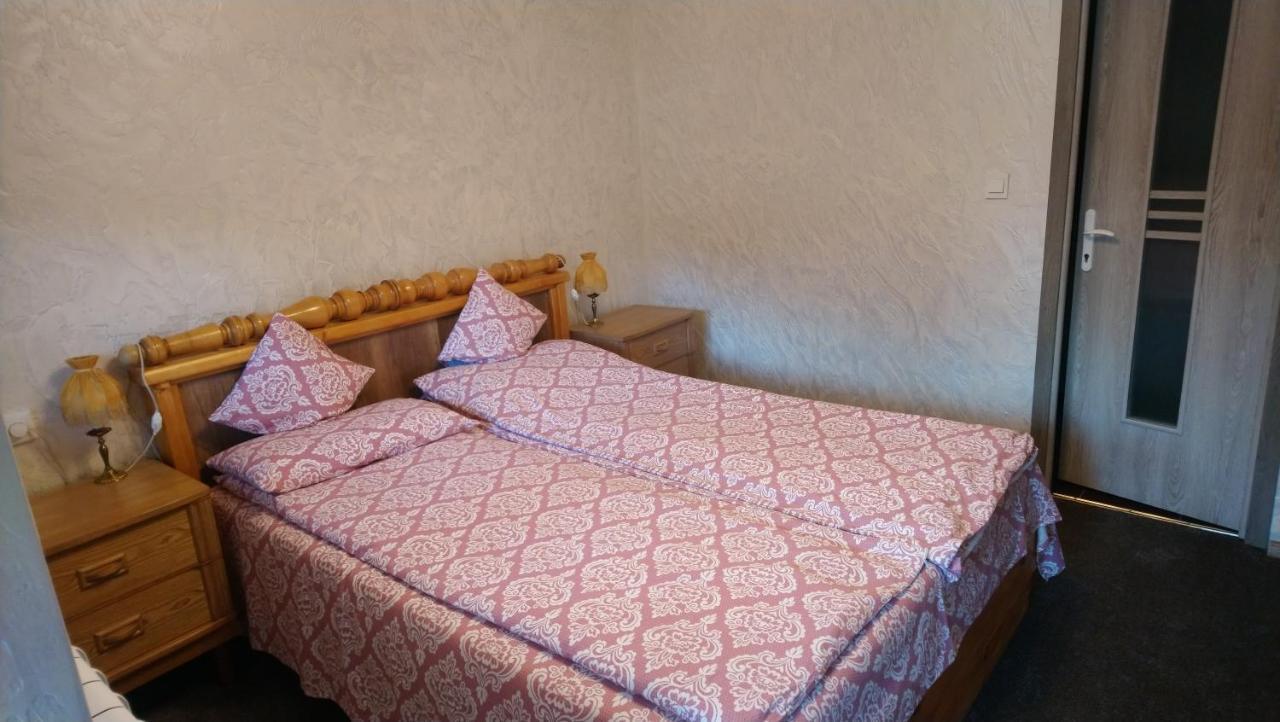דירות גורה הומורולווי Casa Irimescu מראה חיצוני תמונה